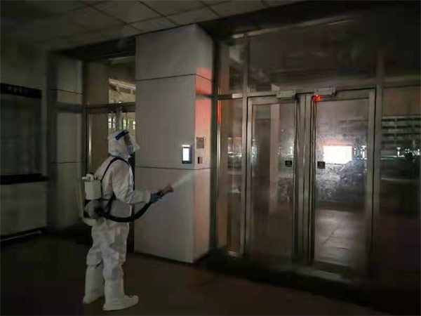 洗衣服慎用84消毒液